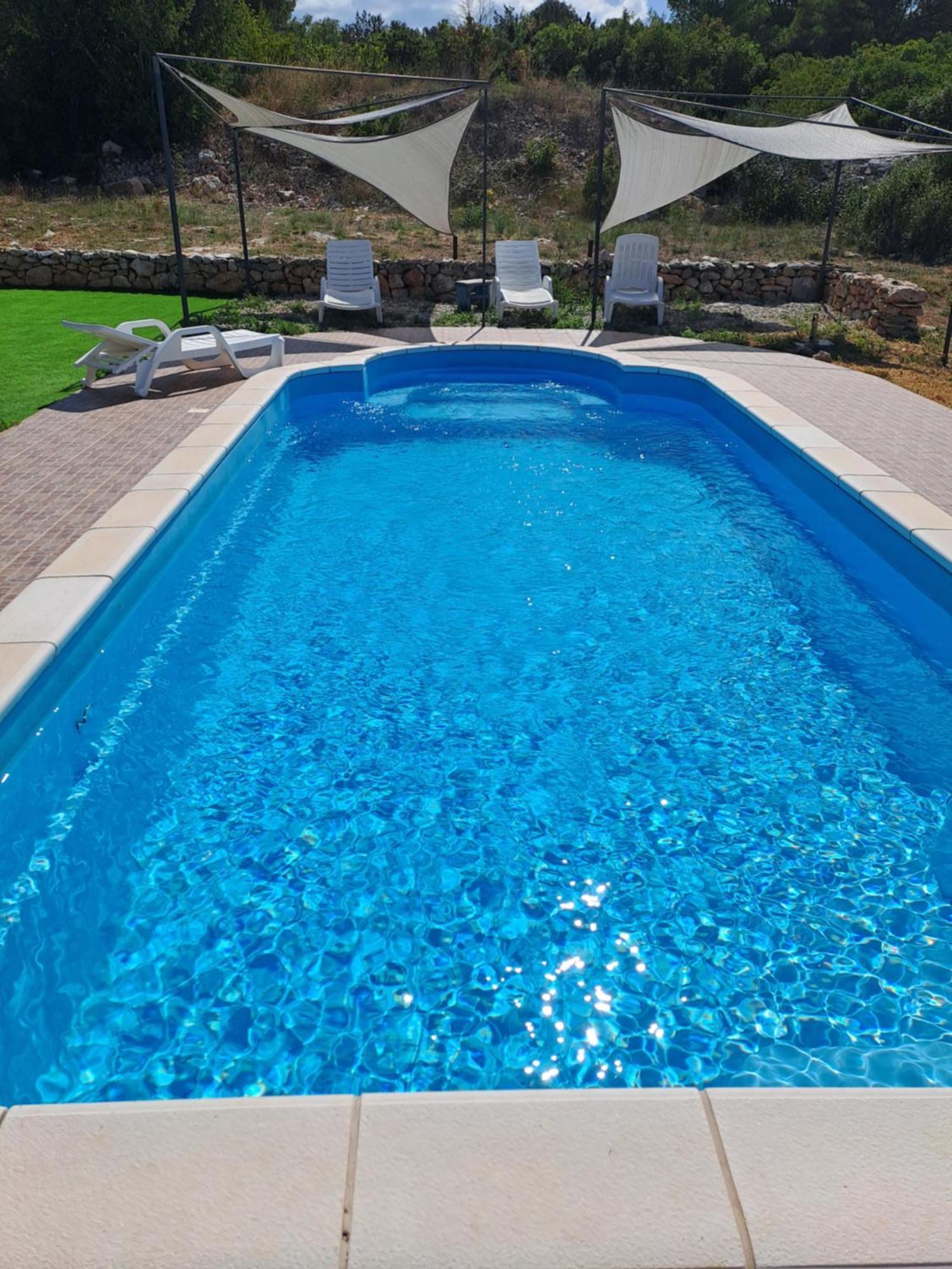 Nane Garden House With Heated Pool Villa Mirce Dış mekan fotoğraf